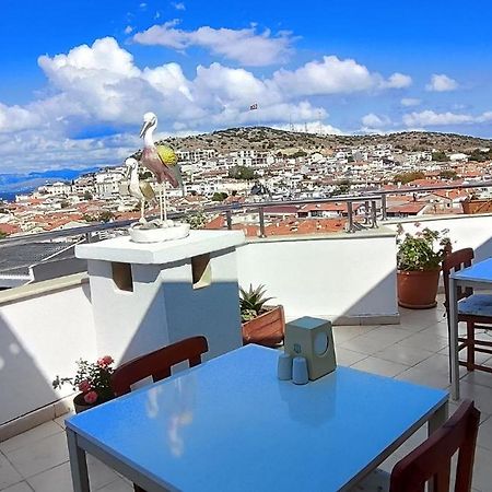 Bonapart Hotel Çeşme Exterior foto