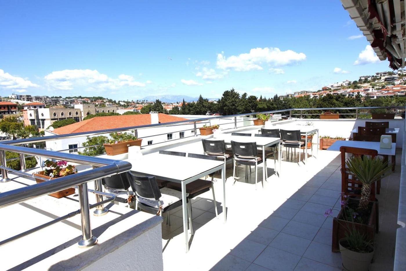 Bonapart Hotel Çeşme Exterior foto